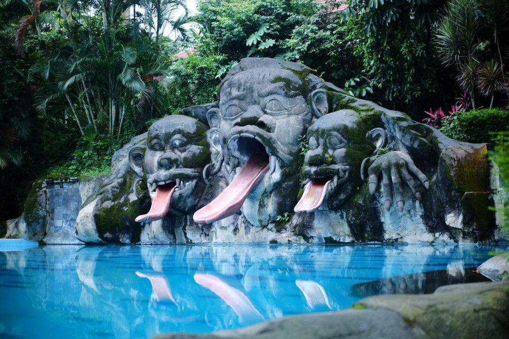 Puri Asri Hotel & Resort Магеланг Экстерьер фото