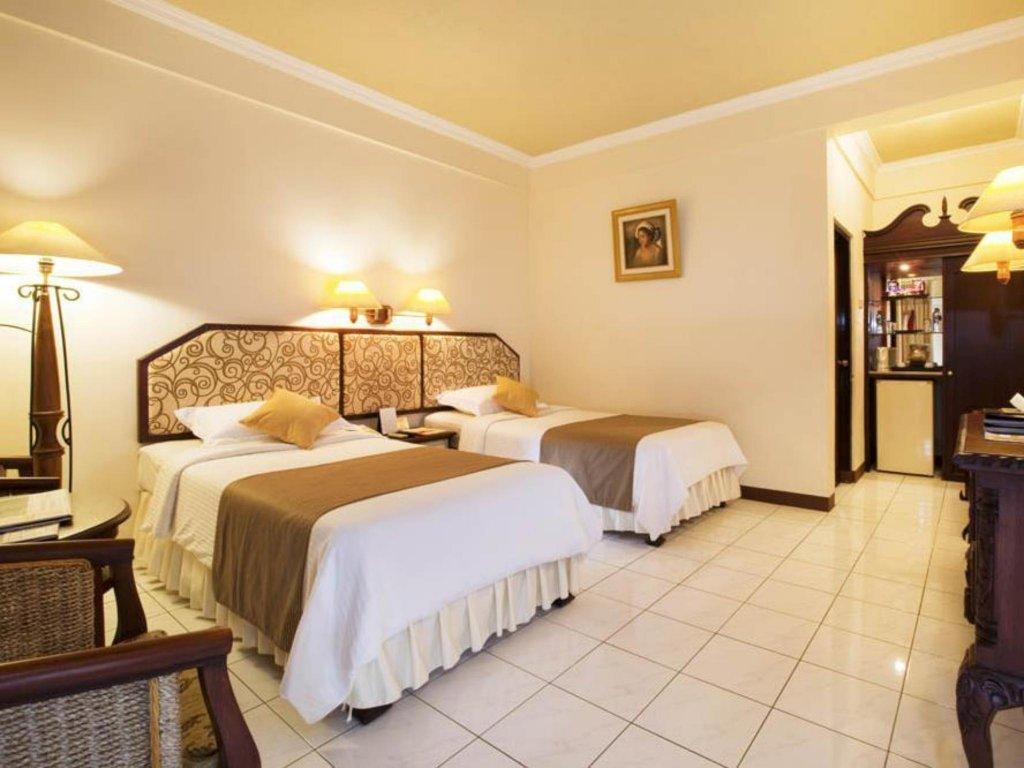 Puri Asri Hotel & Resort Магеланг Экстерьер фото