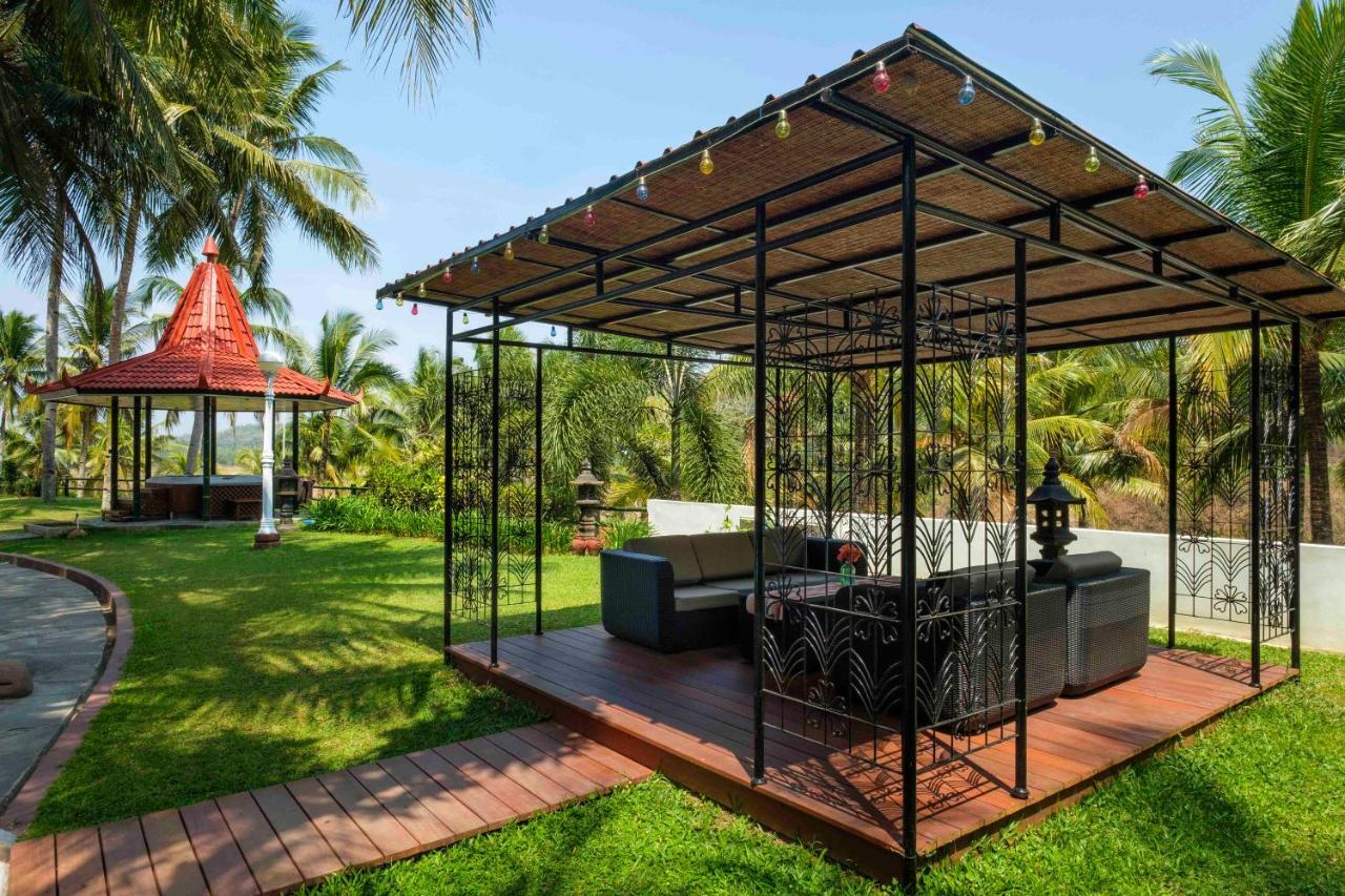 Puri Asri Hotel & Resort Магеланг Экстерьер фото