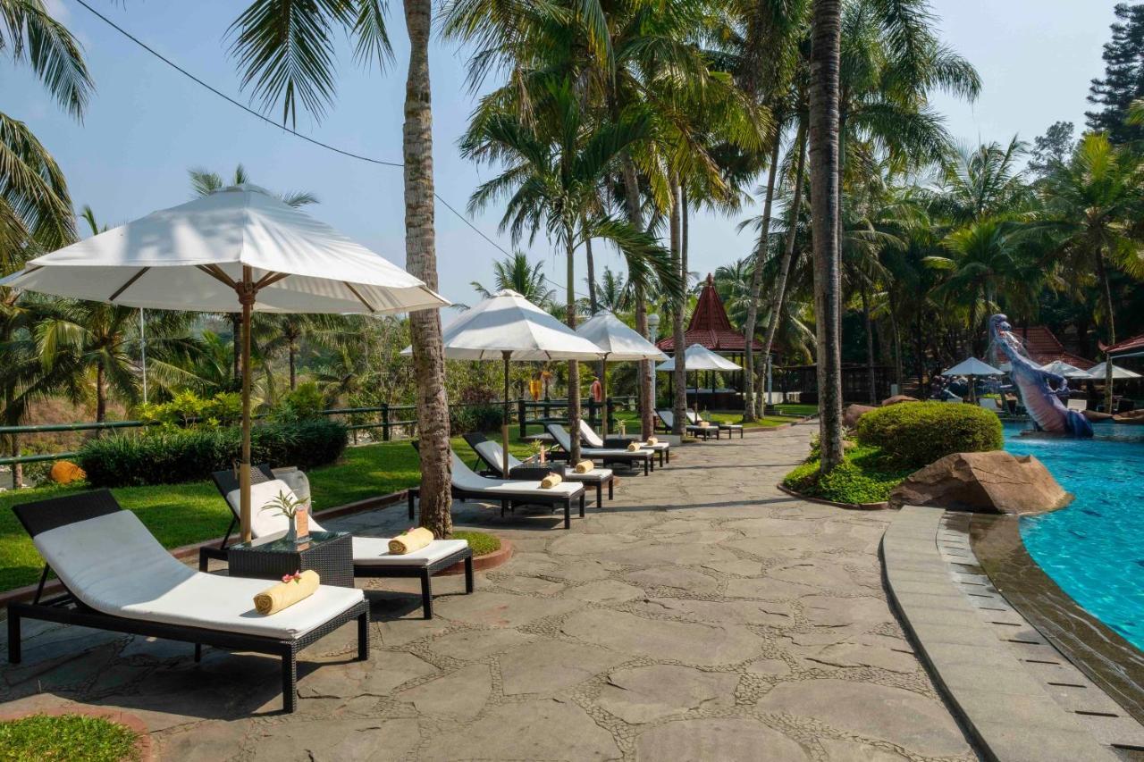 Puri Asri Hotel & Resort Магеланг Экстерьер фото